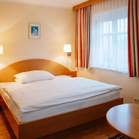 Schattleitner * Bruckl