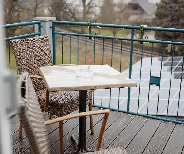 מלון Schattleitner *